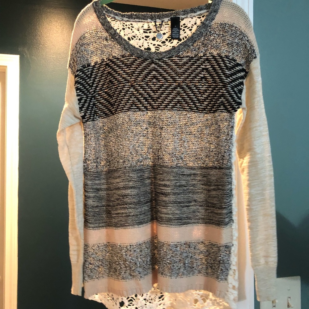 Sweater with crochet back